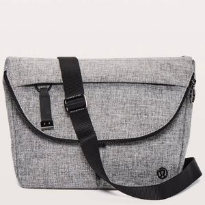 Lululemon All Night Festival Bag